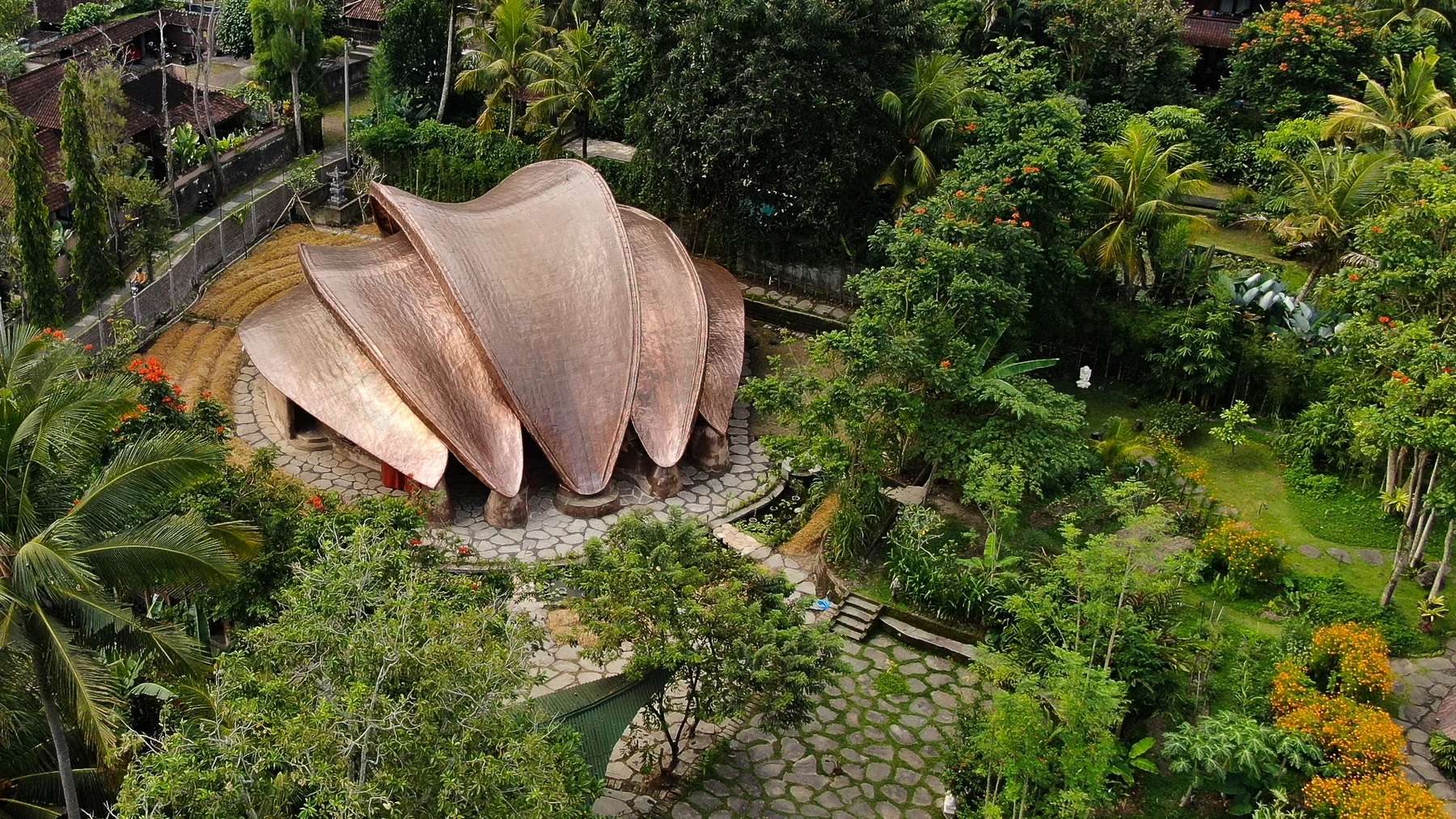 Alchemy Yoga and Meditation Center Uluwatu practice space