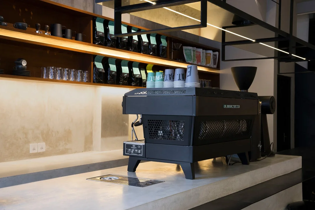 EXPAT. Roasters Petitenget brew bar