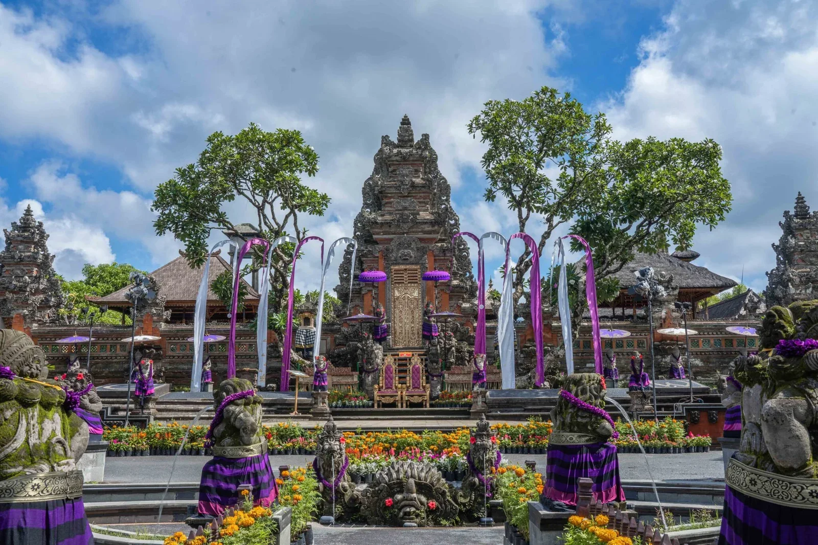 Pura Taman Saraswati venue image