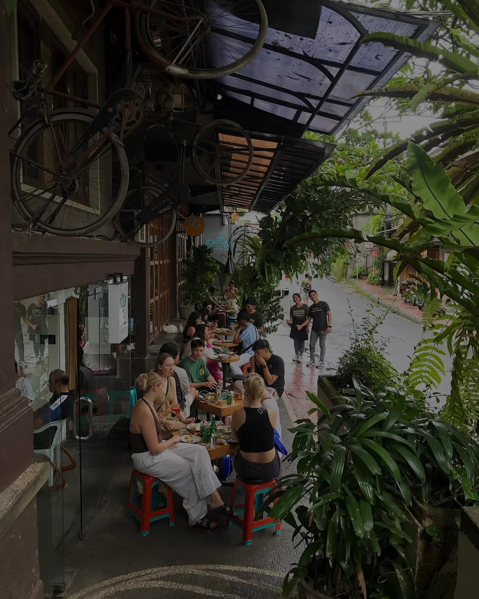 Seniman Coffee Ubud venue image
